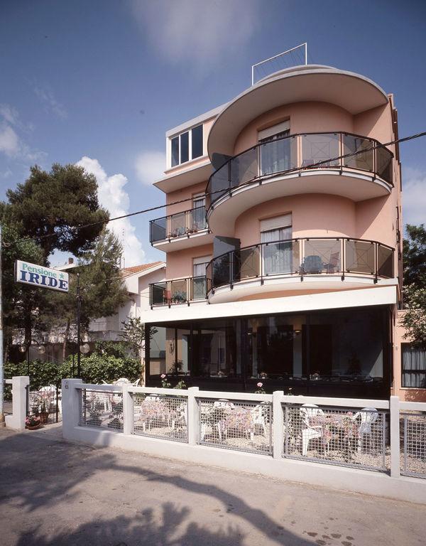 Hotel Iride Suite & Breakfast- Ideale Per Famiglie E Coppie Riccione Exterior foto